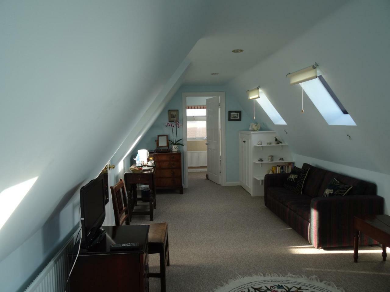 발독 The Newnham White House B&B 외부 사진